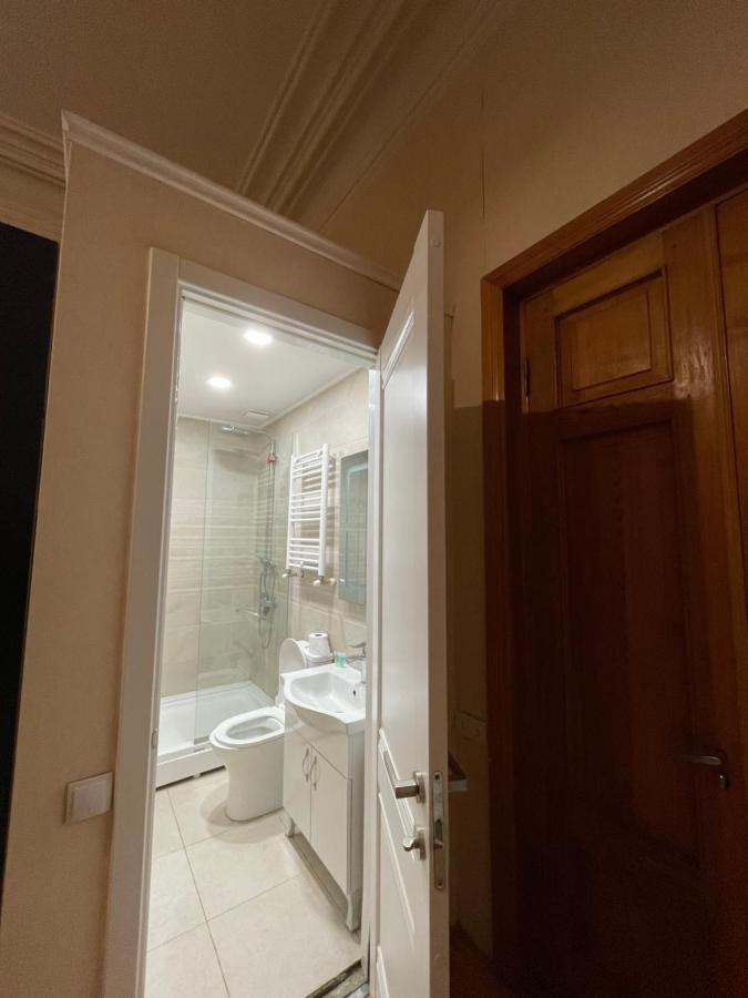 Downtown Room Tiflis Exterior foto