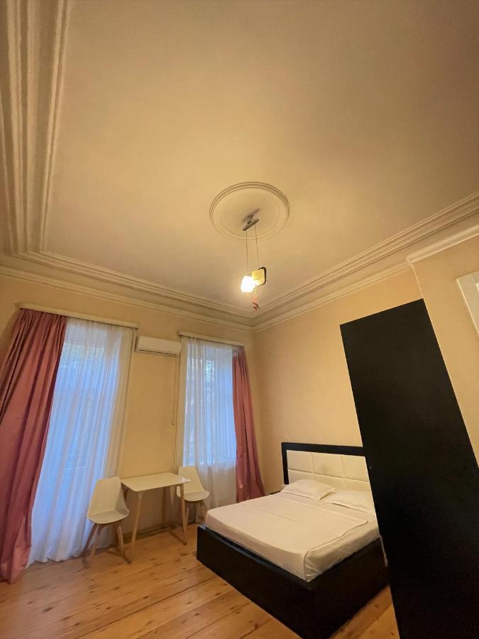 Downtown Room Tiflis Exterior foto