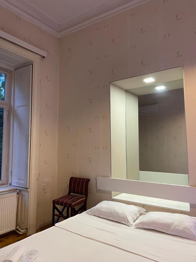 Downtown Room Tiflis Exterior foto