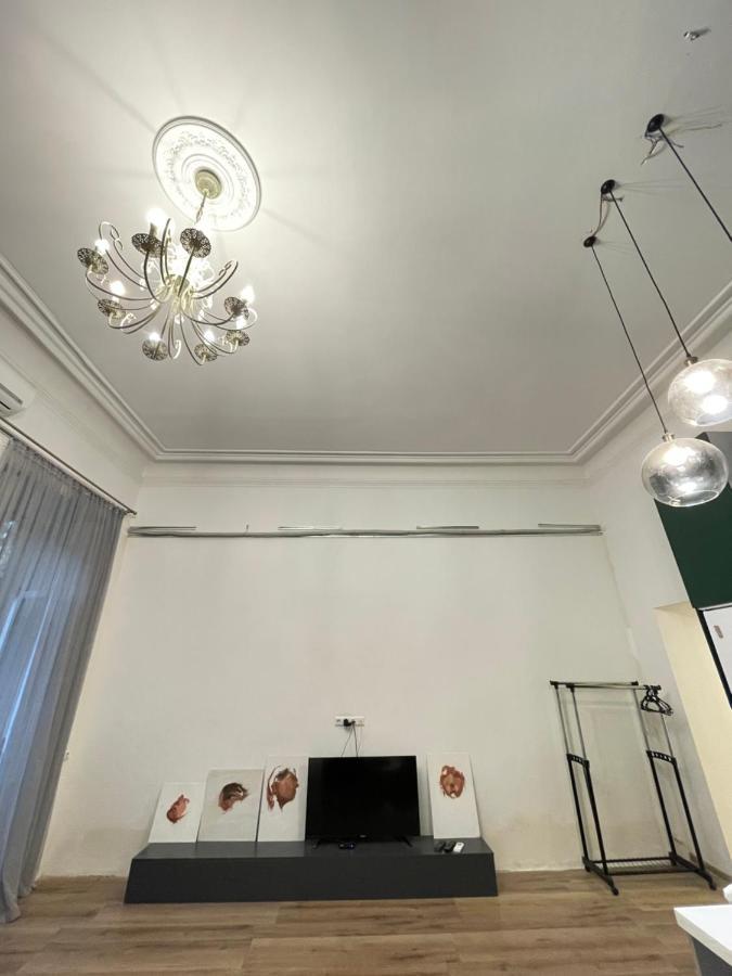 Downtown Room Tiflis Exterior foto