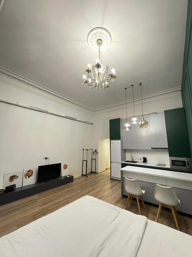 Downtown Room Tiflis Exterior foto
