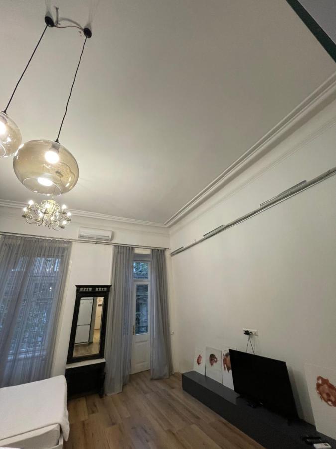 Downtown Room Tiflis Exterior foto