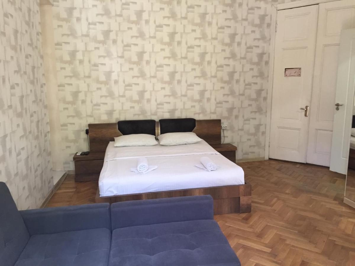 Downtown Room Tiflis Exterior foto